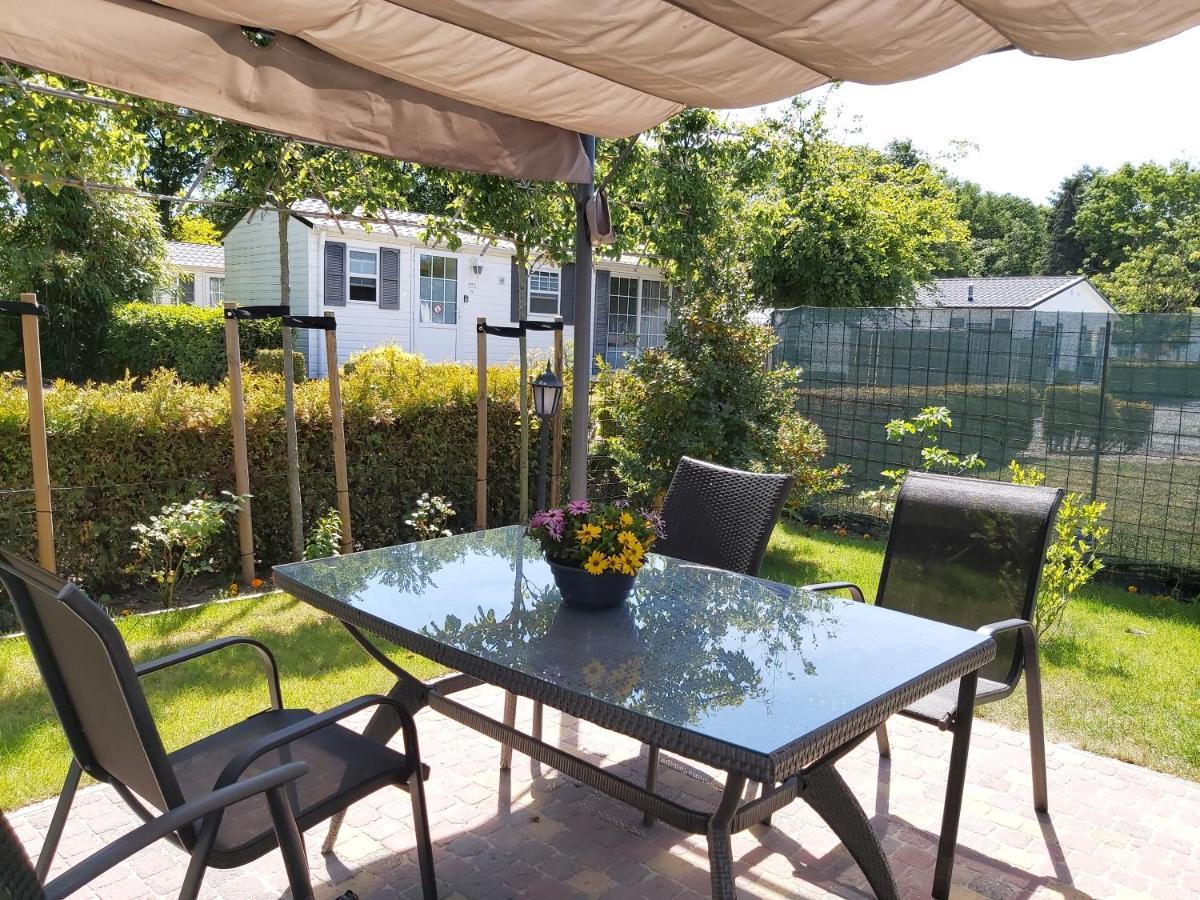 Bospareltjes Luxe Chalets Alleen Voor Recreatie Oisterwijk Zewnętrze zdjęcie